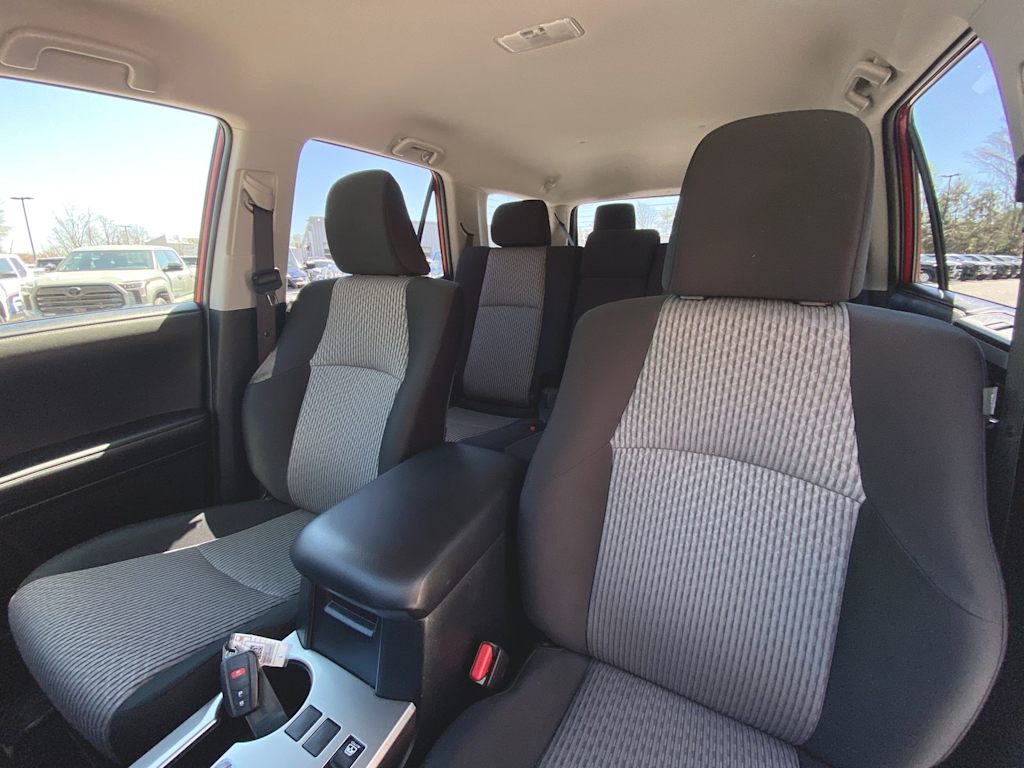 2024 Toyota 4Runner SR5 9