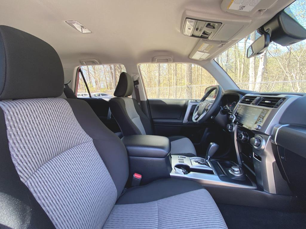 2024 Toyota 4Runner SR5 26