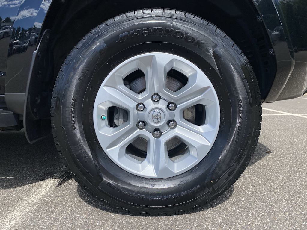Thumbnail: 2021 Toyota 4Runner - 27