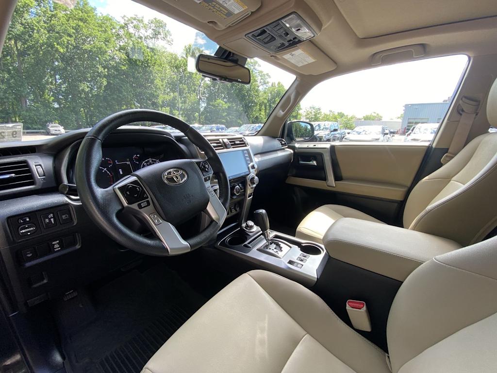 Thumbnail: 2021 Toyota 4Runner - 7