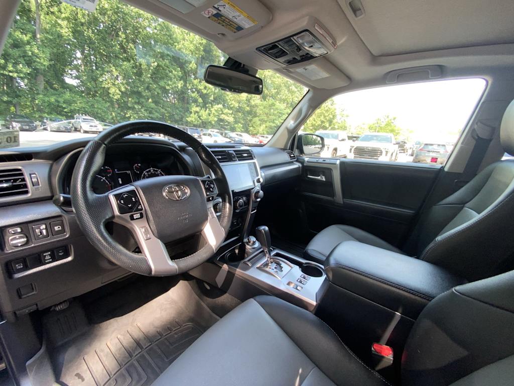 Thumbnail: 2023 Toyota 4Runner - 8