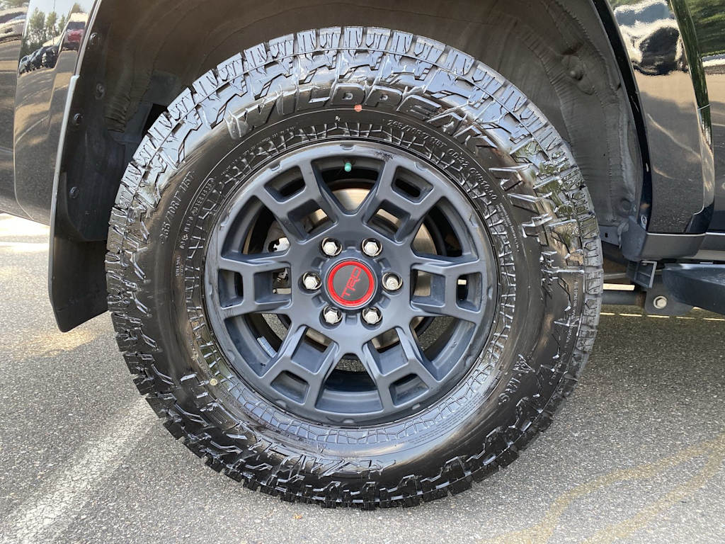 Thumbnail: 2023 Toyota 4Runner - 26