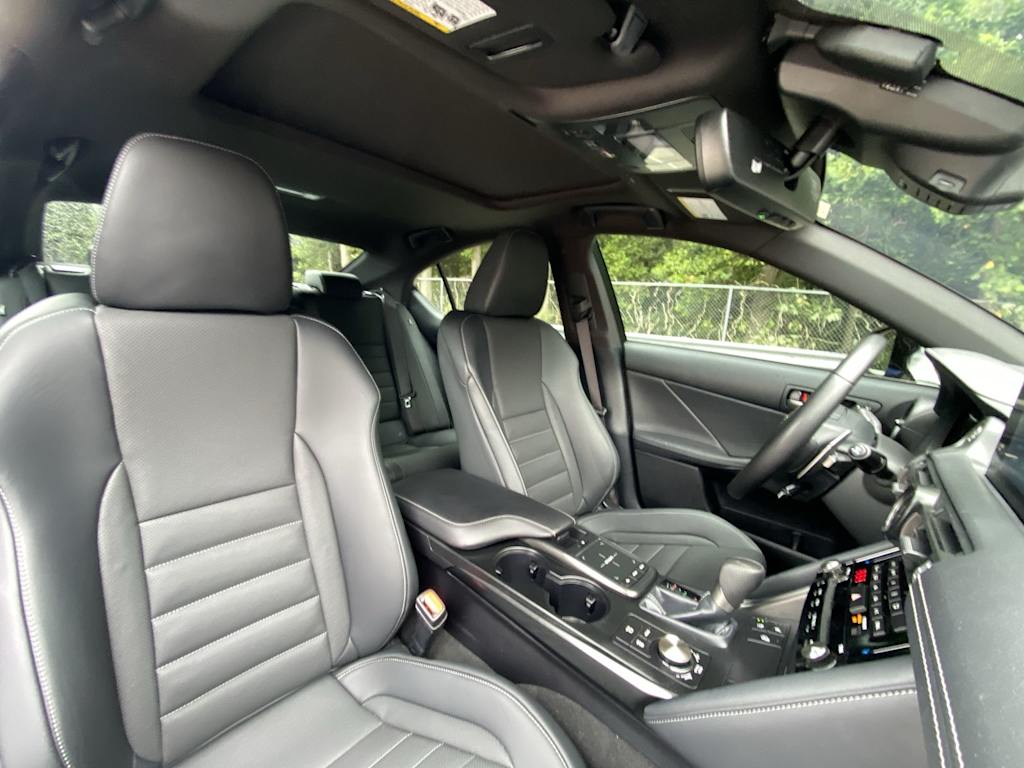 Thumbnail: 2025 Lexus ES - 33