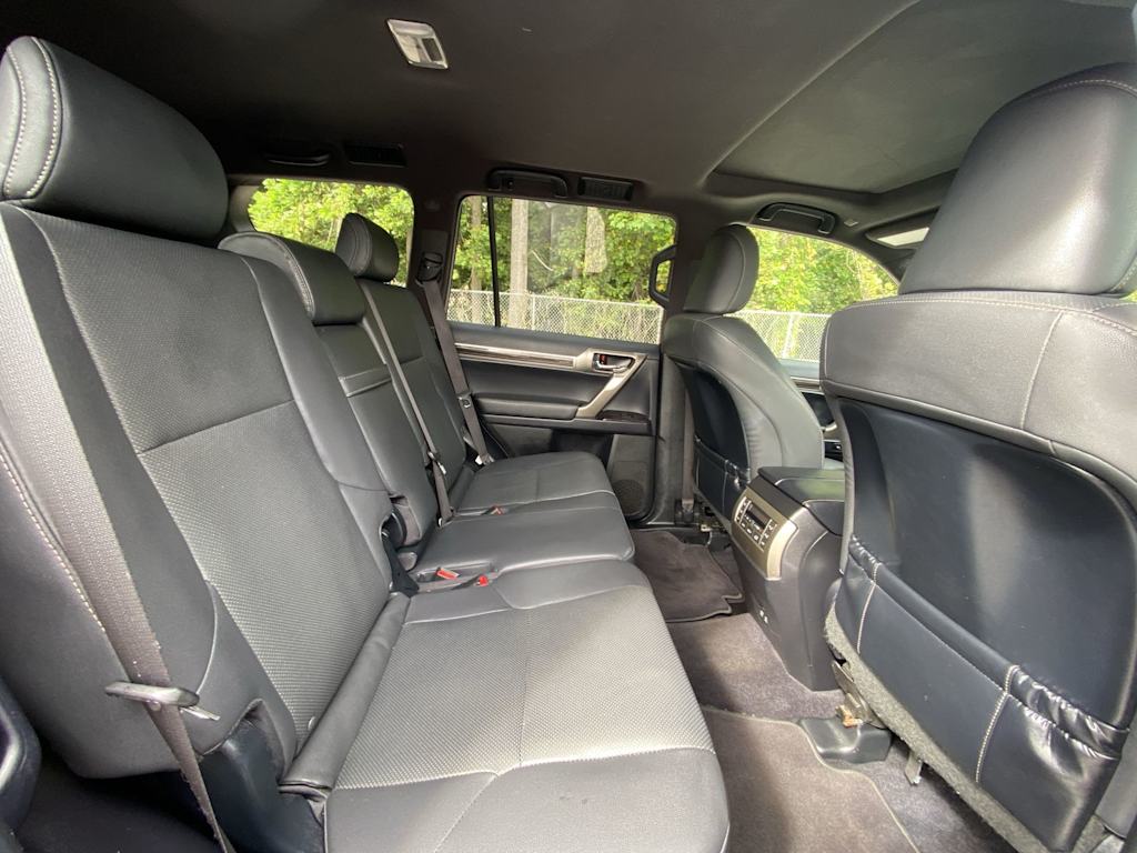 Thumbnail: 2020 Lexus GX - 34