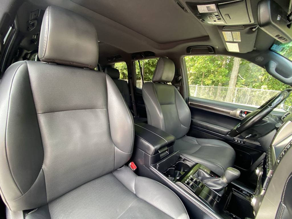 Thumbnail: 2020 Lexus GX - 33