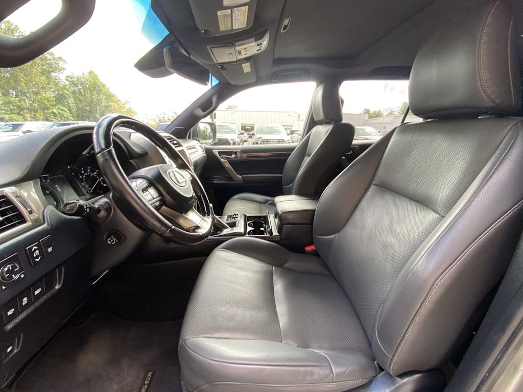 Thumbnail: 2020 Lexus GX - 10