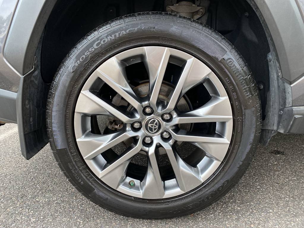 Thumbnail: 2019 Toyota RAV4 - 27