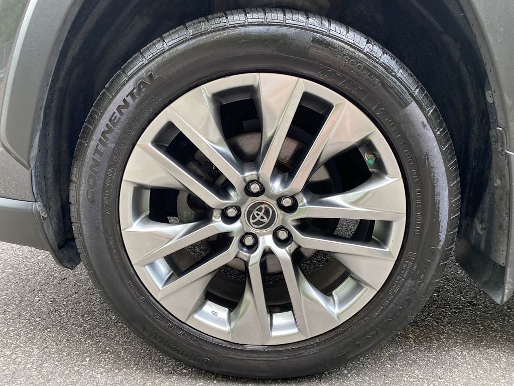 Thumbnail: 2019 Toyota RAV4 - 7