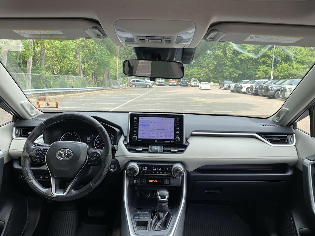 Thumbnail: 2019 Toyota RAV4 - 2