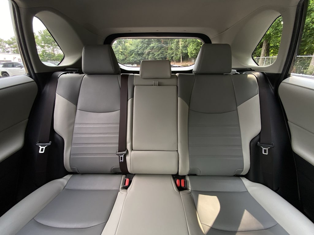 Thumbnail: 2019 Toyota RAV4 - 34