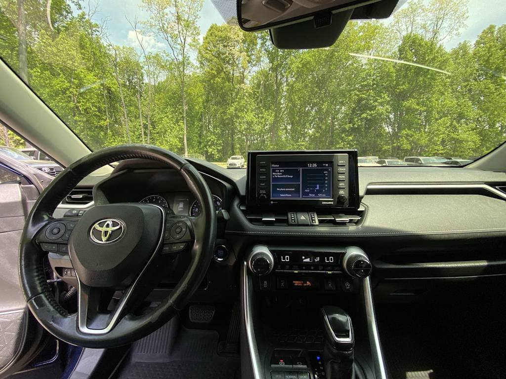 Thumbnail: 2021 Toyota RAV4 - 2