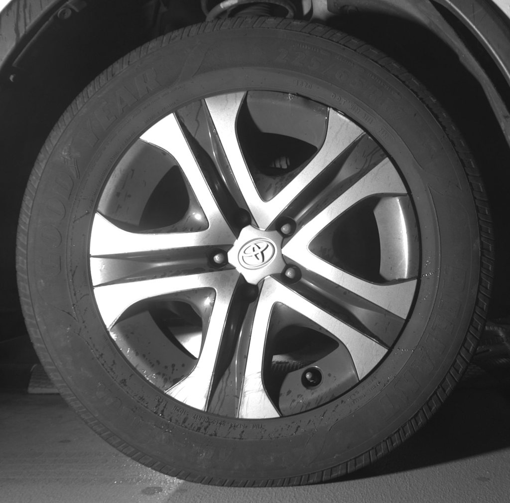 Thumbnail: 2017 Toyota RAV4 - 10