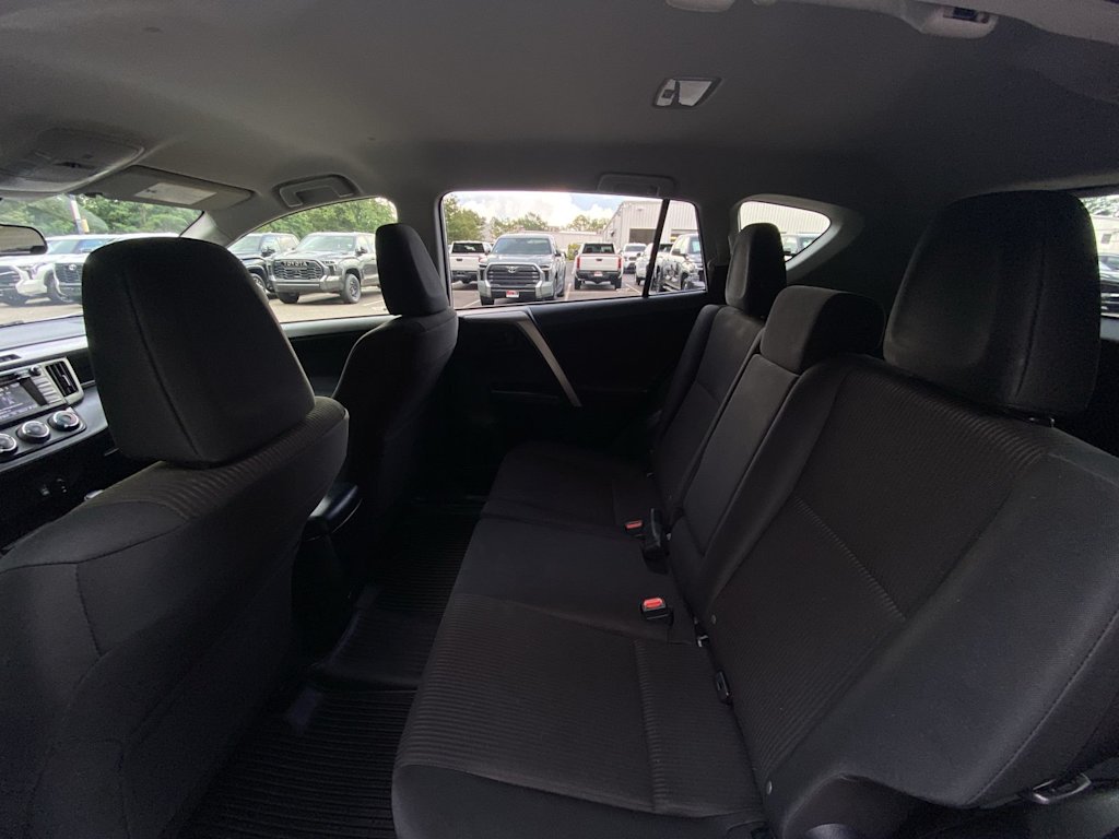 Thumbnail: 2017 Toyota RAV4 - 12