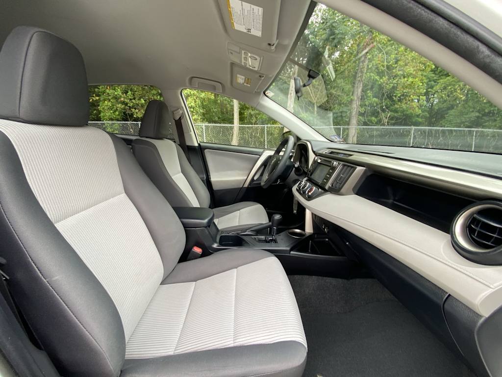Thumbnail: 2014 Toyota RAV4 - 40