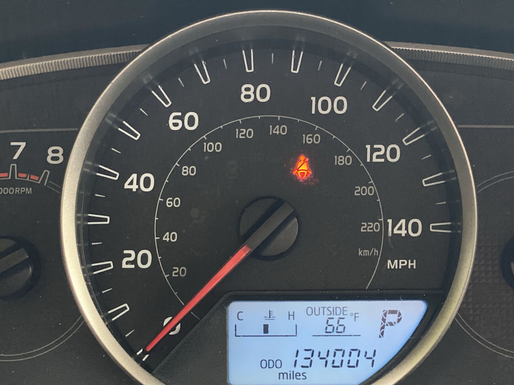 Thumbnail: 2014 Toyota RAV4 - 16