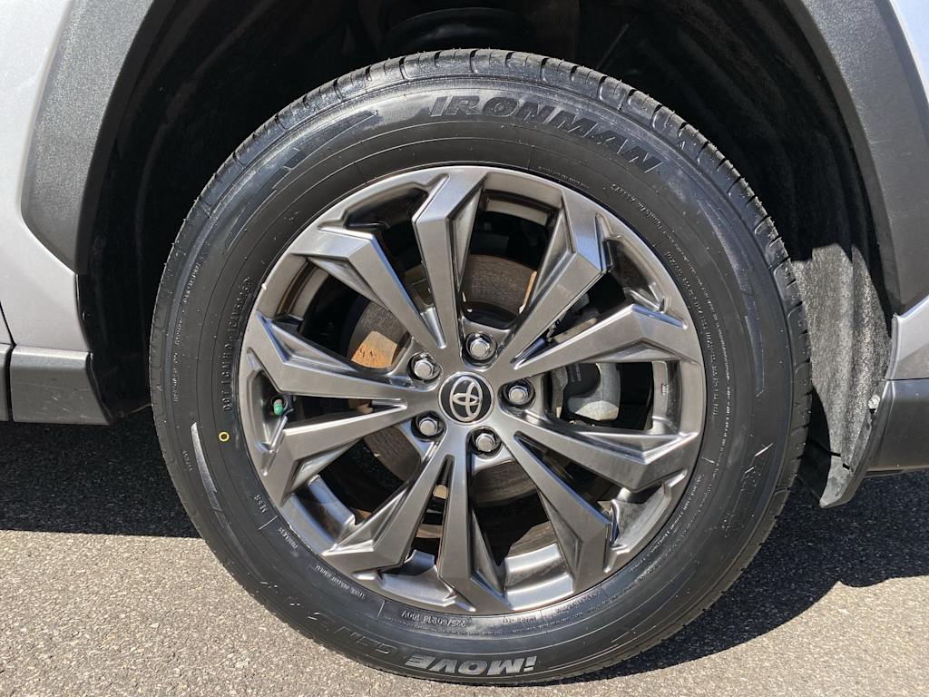 Thumbnail: 2024 Toyota RAV4 - 30
