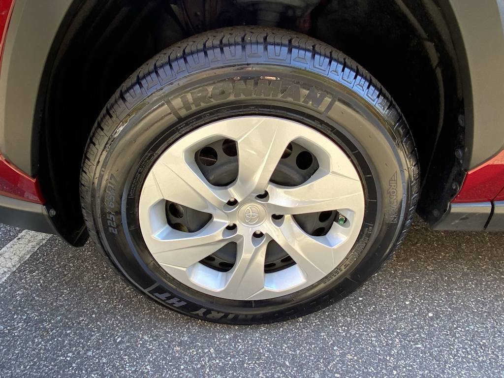 Thumbnail: 2022 Toyota RAV4 - 7