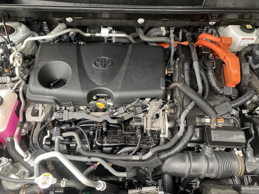Thumbnail: 2021 Toyota RAV4 - 8