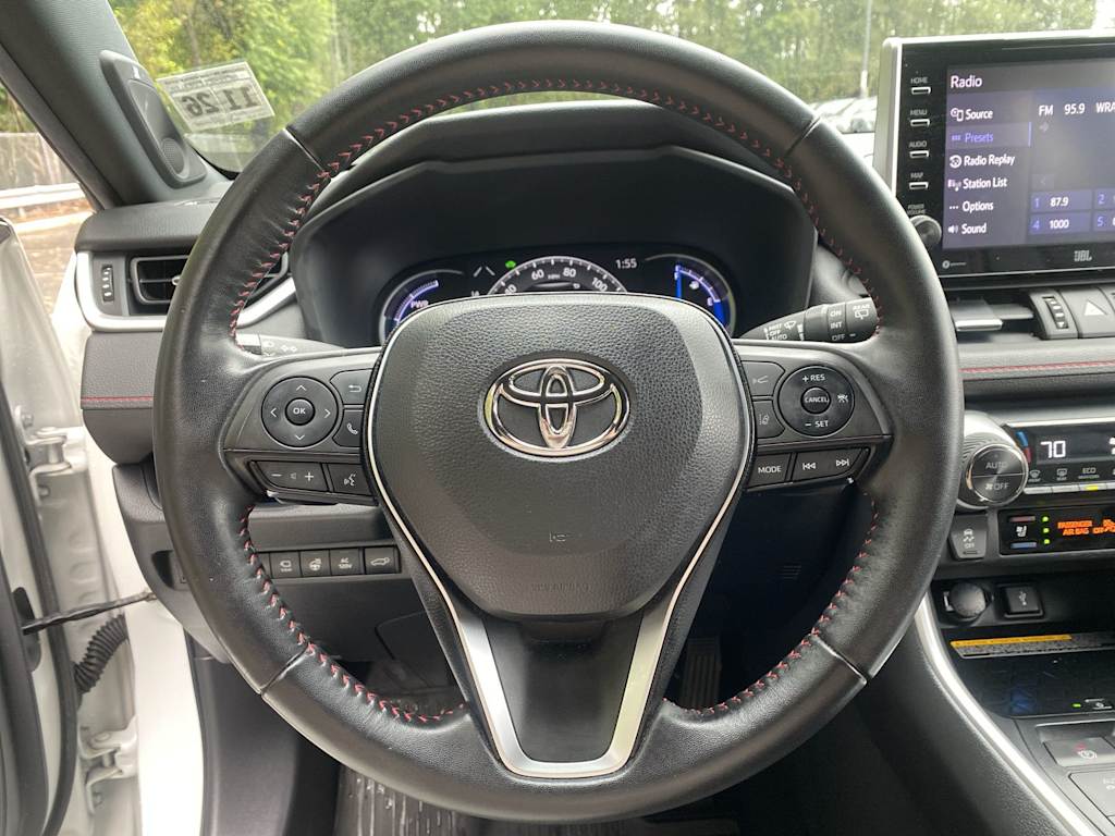 Thumbnail: 2021 Toyota RAV4 - 13