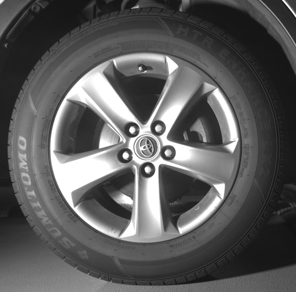 Thumbnail: 2015 Toyota RAV4 - 12