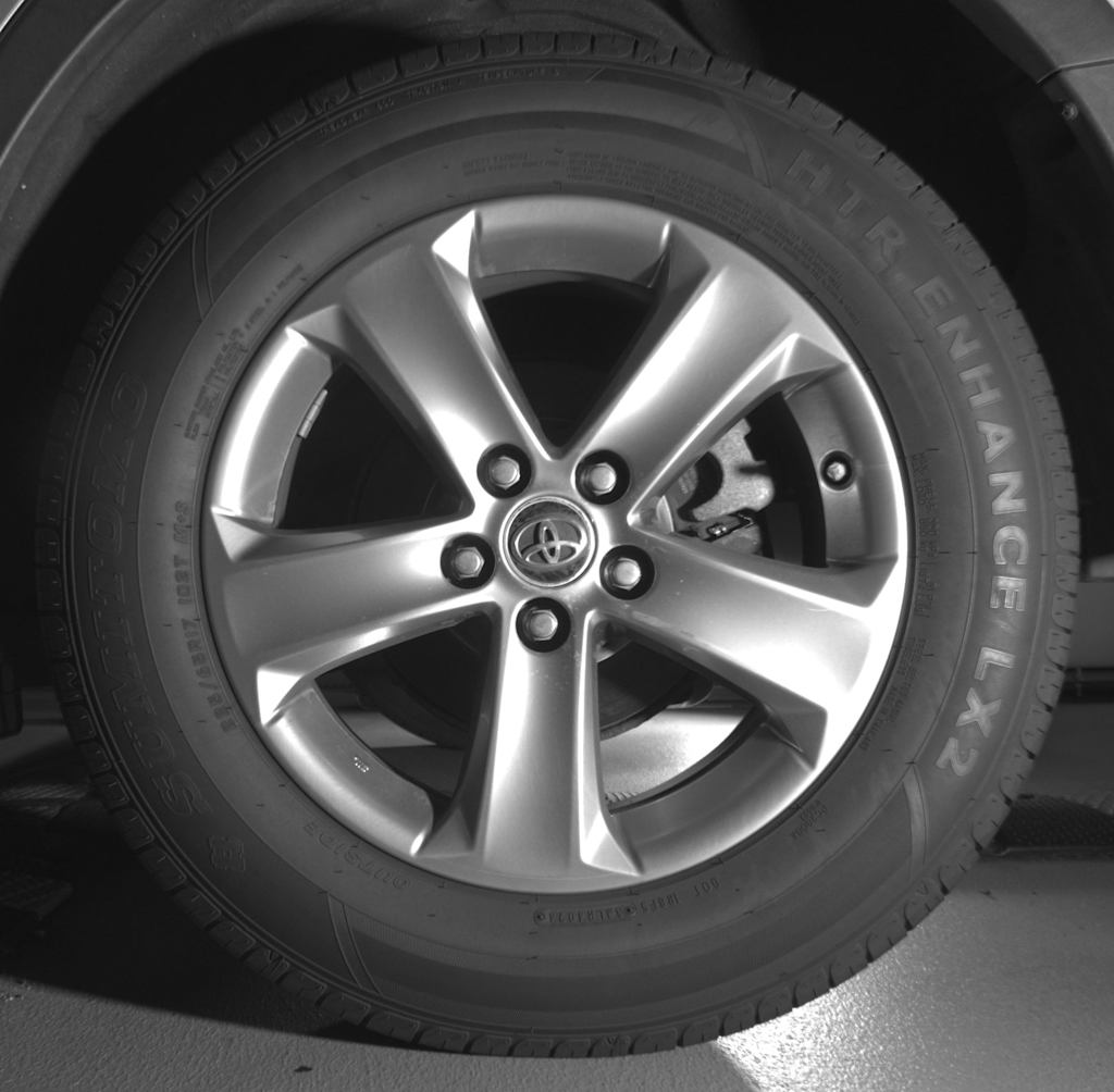 Thumbnail: 2015 Toyota RAV4 - 13