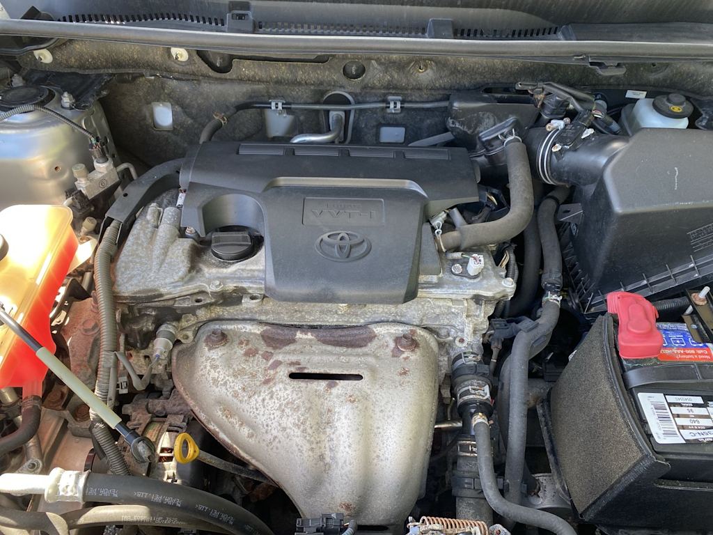 Thumbnail: 2015 Toyota RAV4 - 8