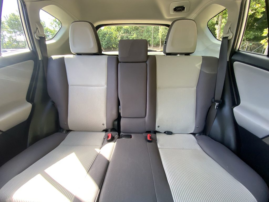 Thumbnail: 2015 Toyota RAV4 - 35