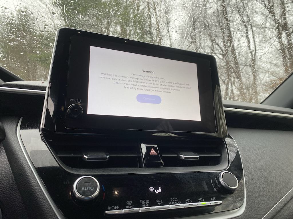 Thumbnail: 2023 Toyota Corolla - 9