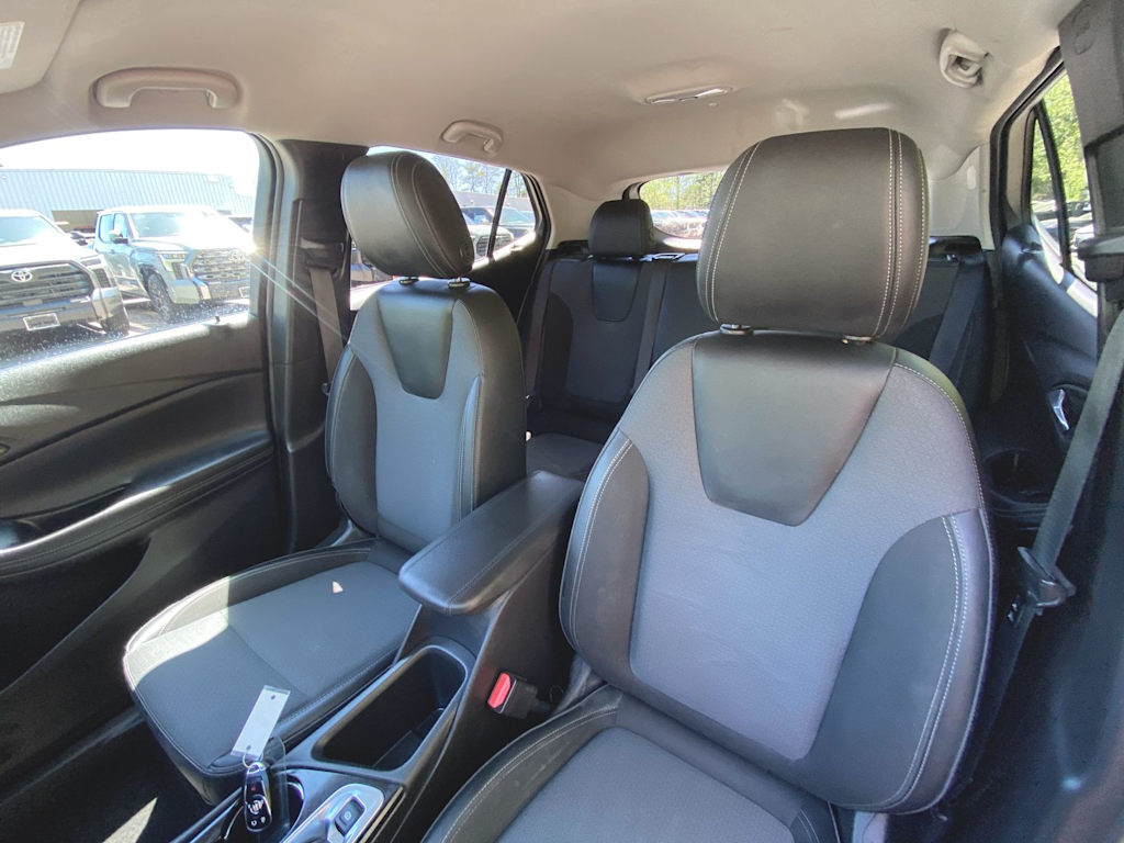 2022 Buick Encore GX Preferred 9