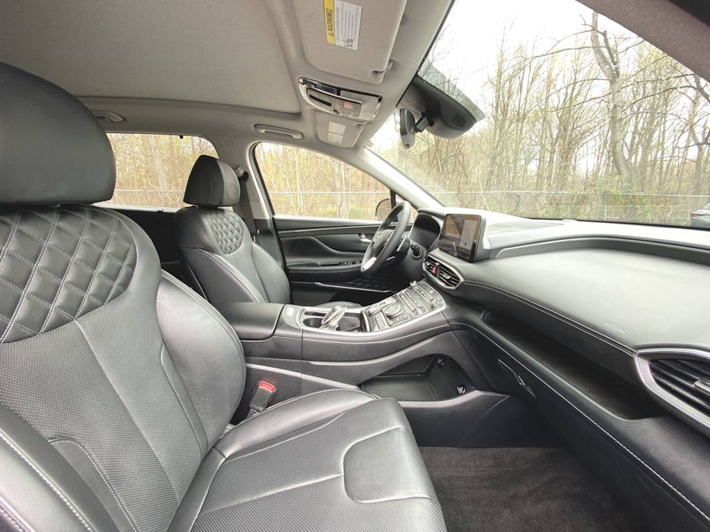 2023 Hyundai Santa Fe Limited 26