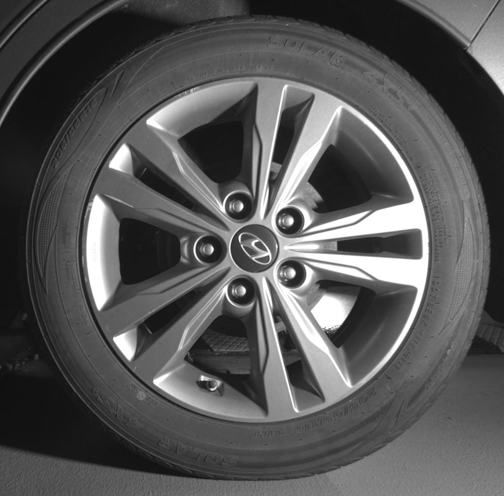 Thumbnail: 2017 Hyundai Elantra - 12