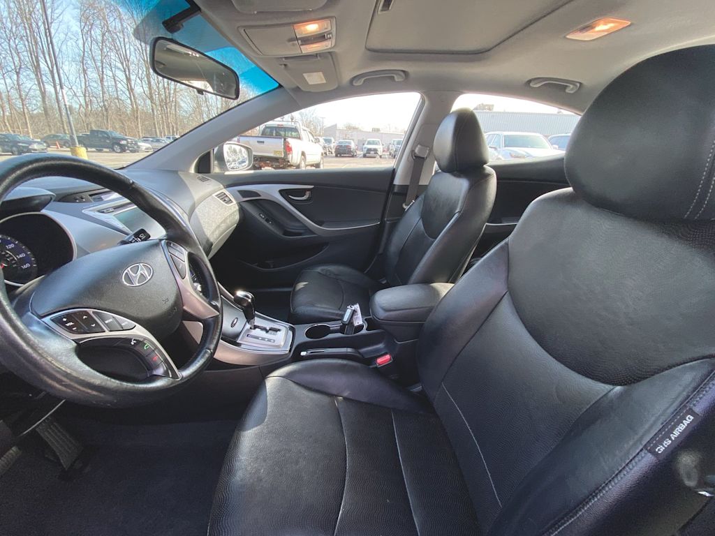 2013 Hyundai Elantra Limited Edition 8