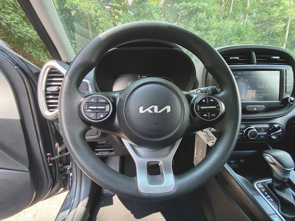 Thumbnail: 2023 Kia Soul - 10