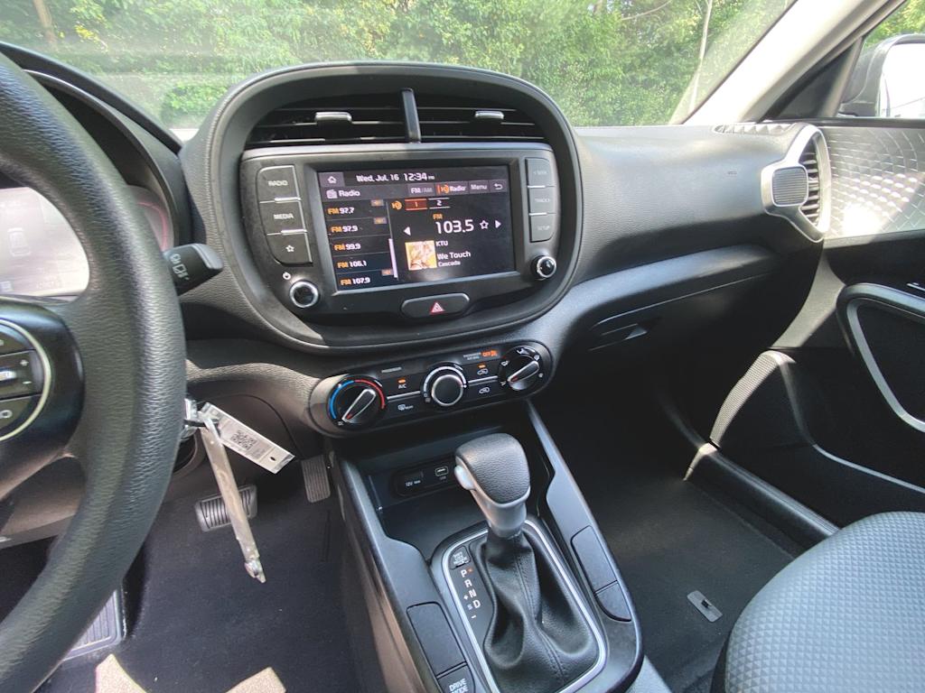 Thumbnail: 2023 Kia Soul - 6