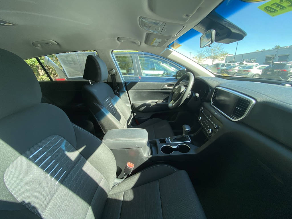 Thumbnail: 2022 Kia Sportage - 5