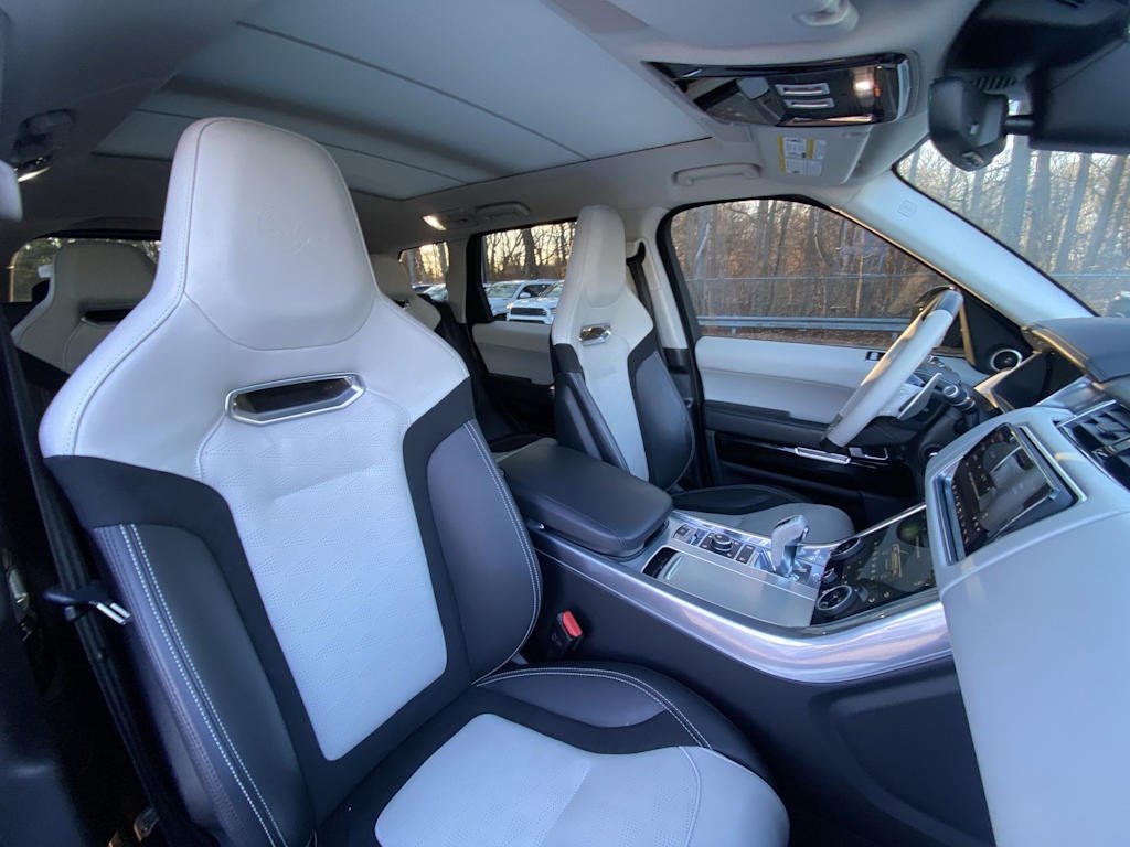 Thumbnail: 2020 Land Rover Range Rover Sport - 30