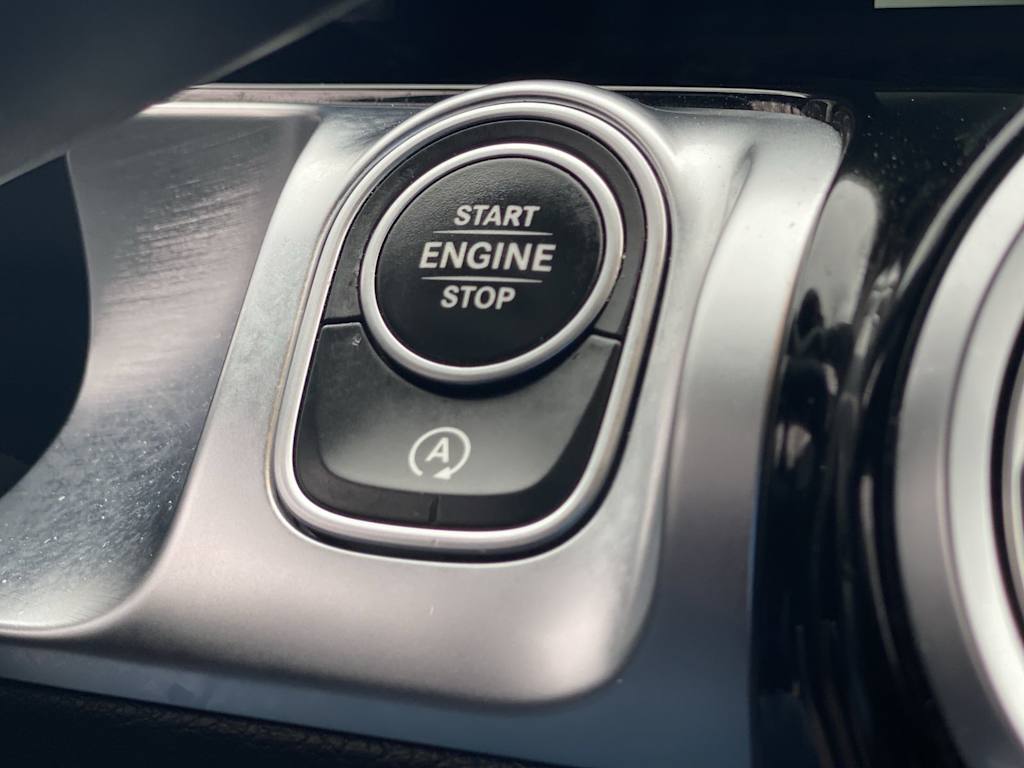 Thumbnail: 2021 Mercedes-Benz GLB - 37