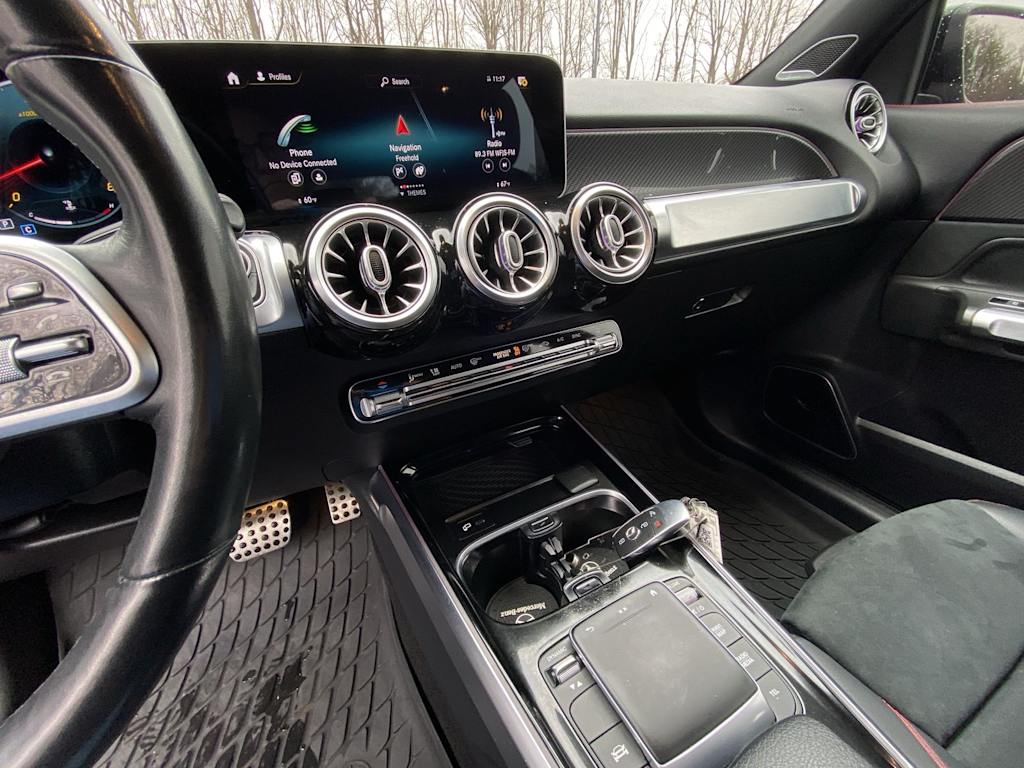 Thumbnail: 2021 Mercedes-Benz GLB - 9