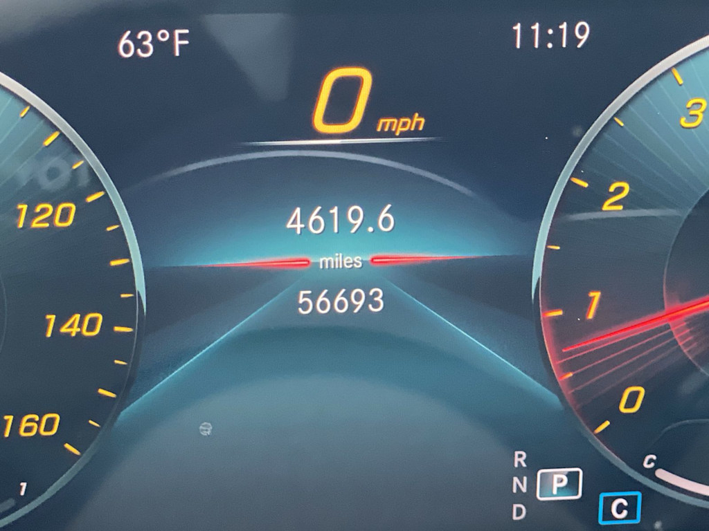 Thumbnail: 2021 Mercedes-Benz GLB - 16