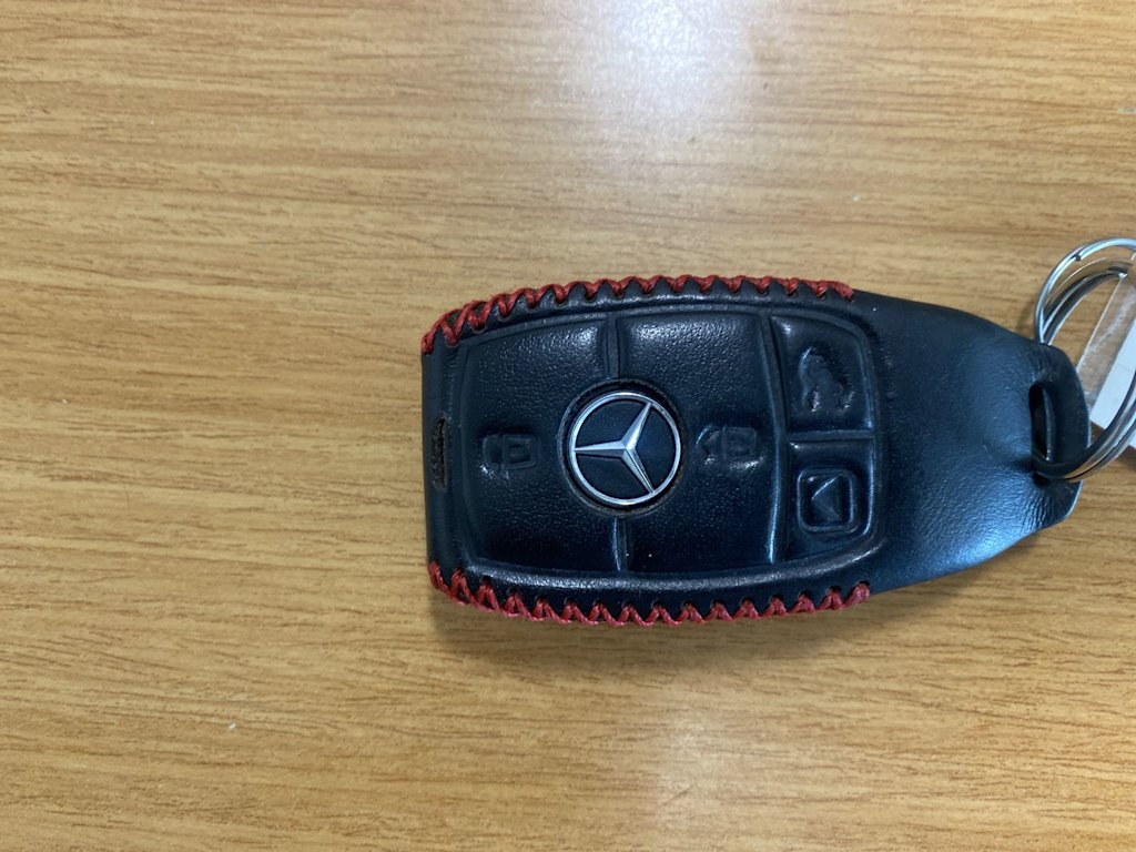 Thumbnail: 2021 Mercedes-Benz GLB - 7