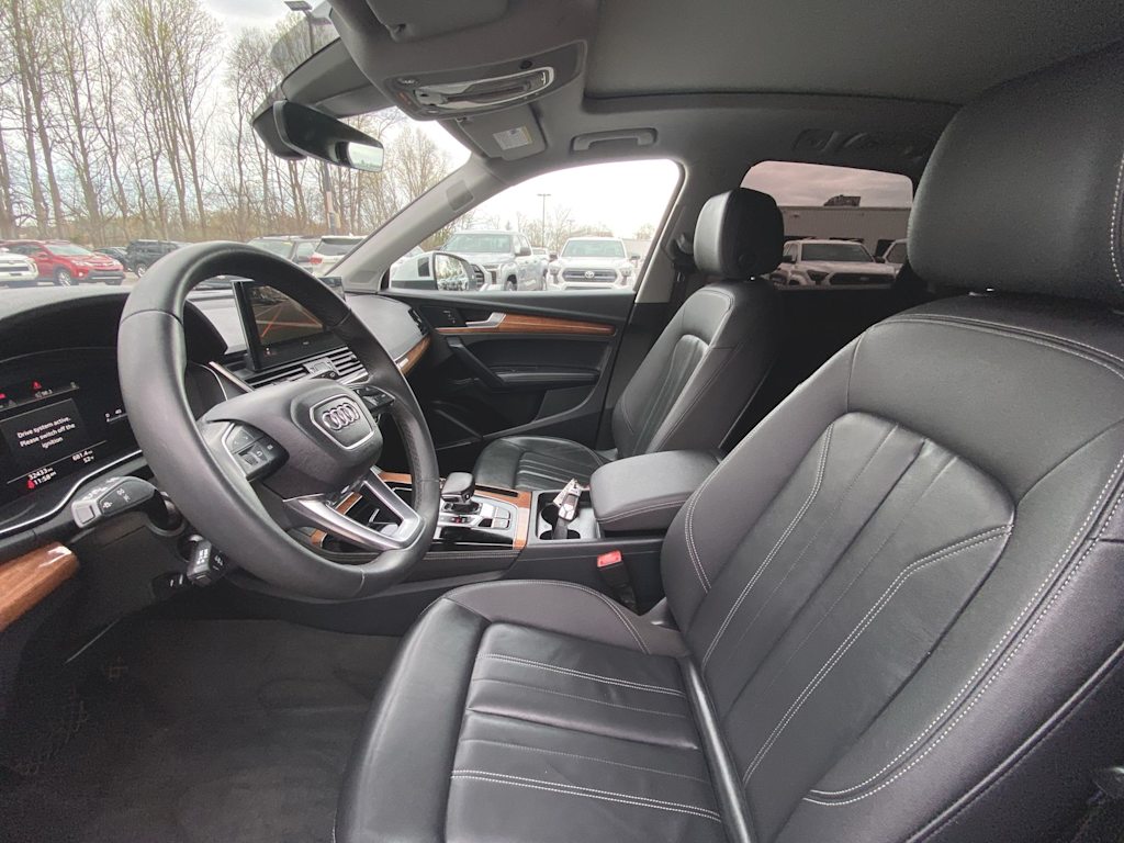 2023 Audi Q5 Premium Plus 7