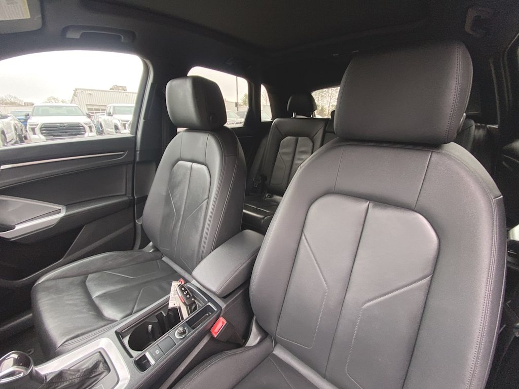 2024 Audi Q3 Premium 8