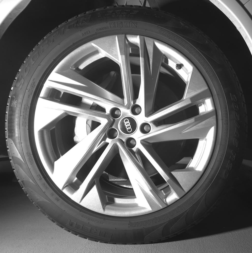 Thumbnail: 2021 Audi Q7 - 14