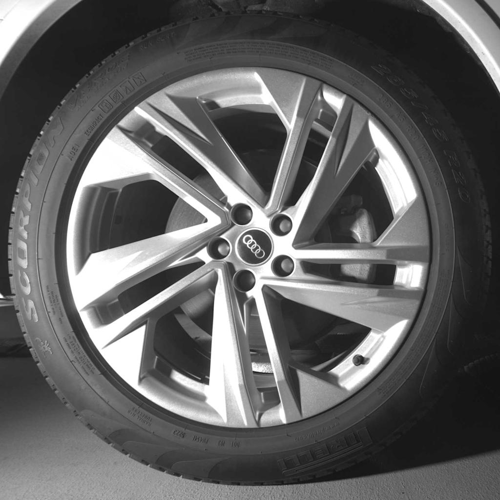 Thumbnail: 2021 Audi Q7 - 18