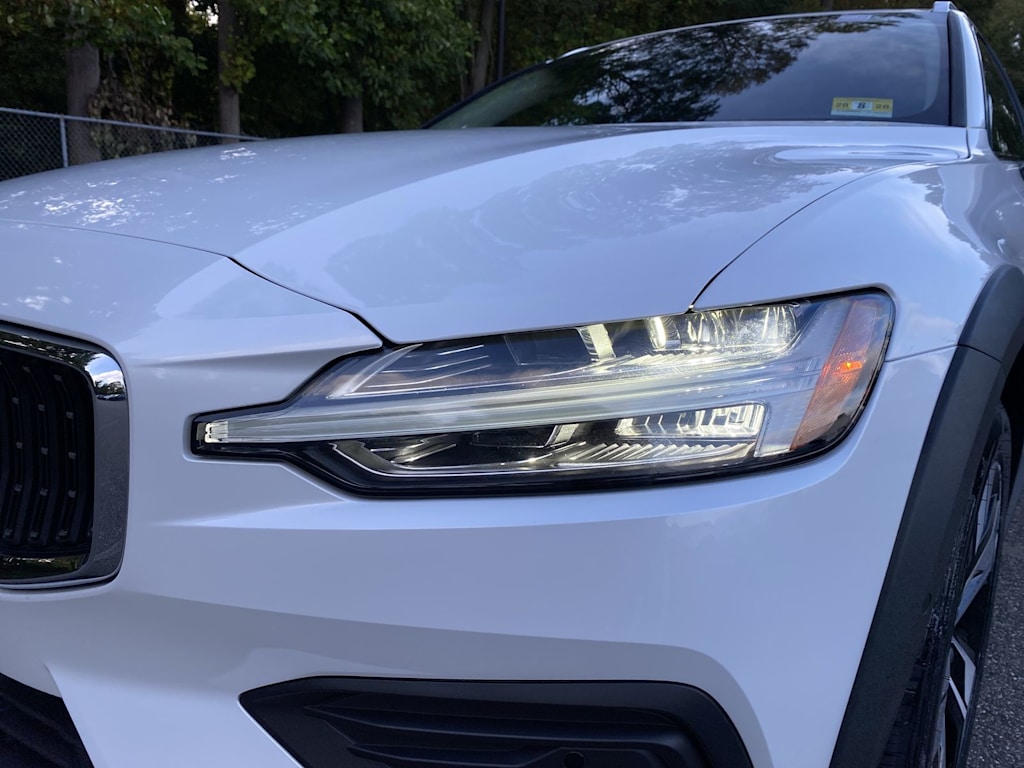 Thumbnail: 2020 Volvo V60 - 7
