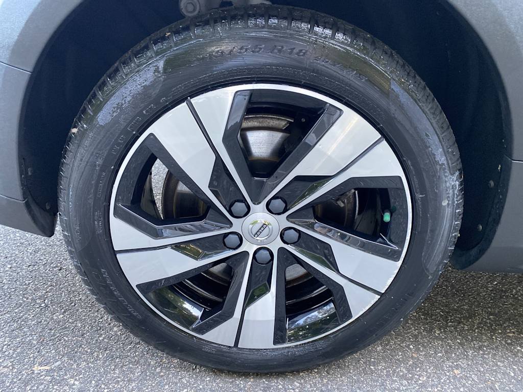 Thumbnail: 2020 Volvo V60 - 30