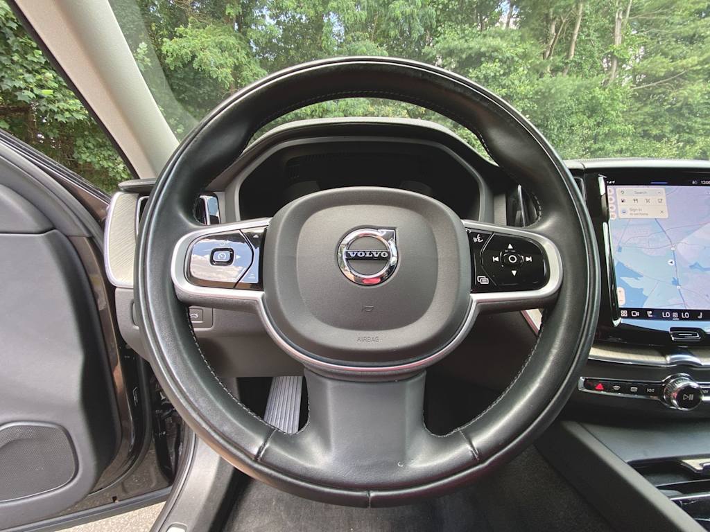 Thumbnail: 2022 Volvo XC60 - 9
