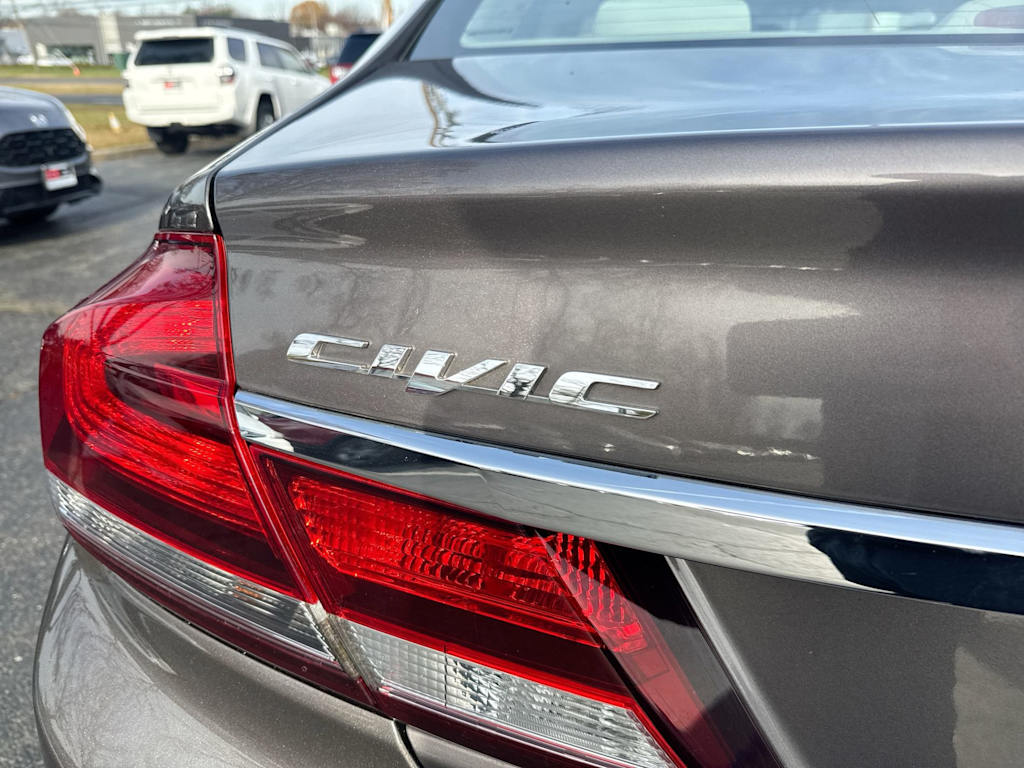 Thumbnail: 2014 Honda Civic - 6
