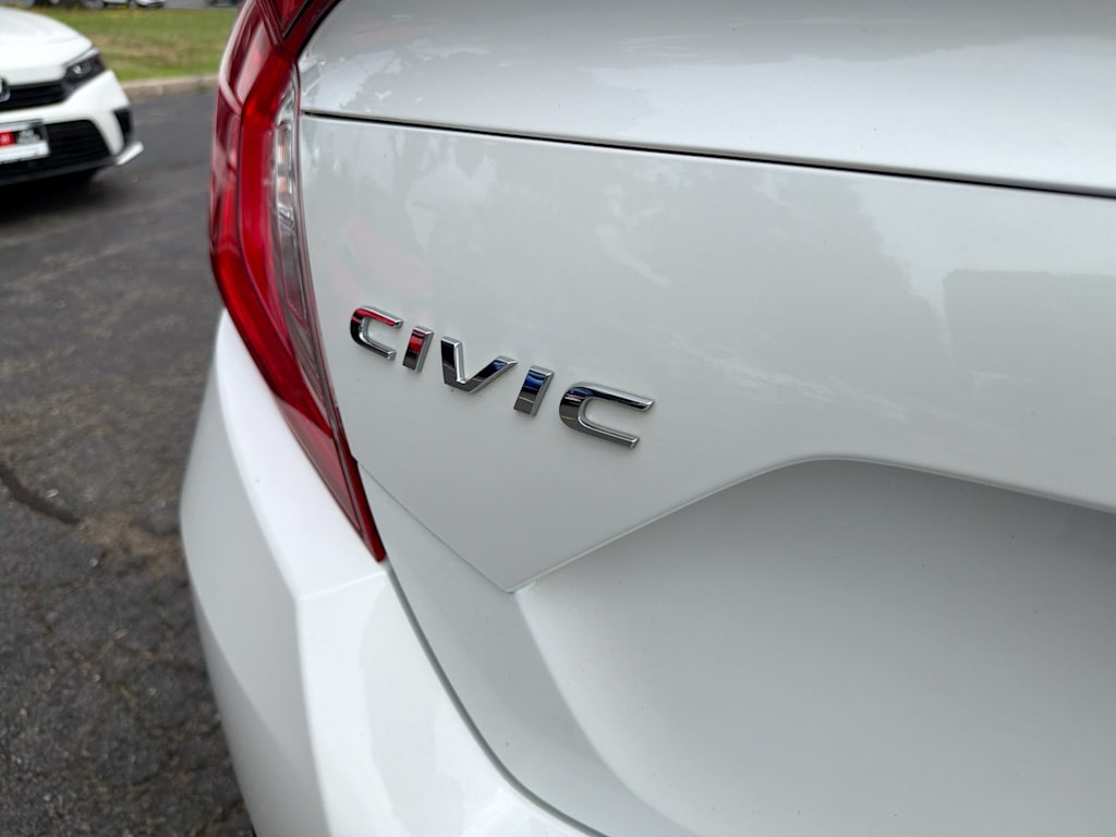 Thumbnail: 2019 Honda Civic - 7