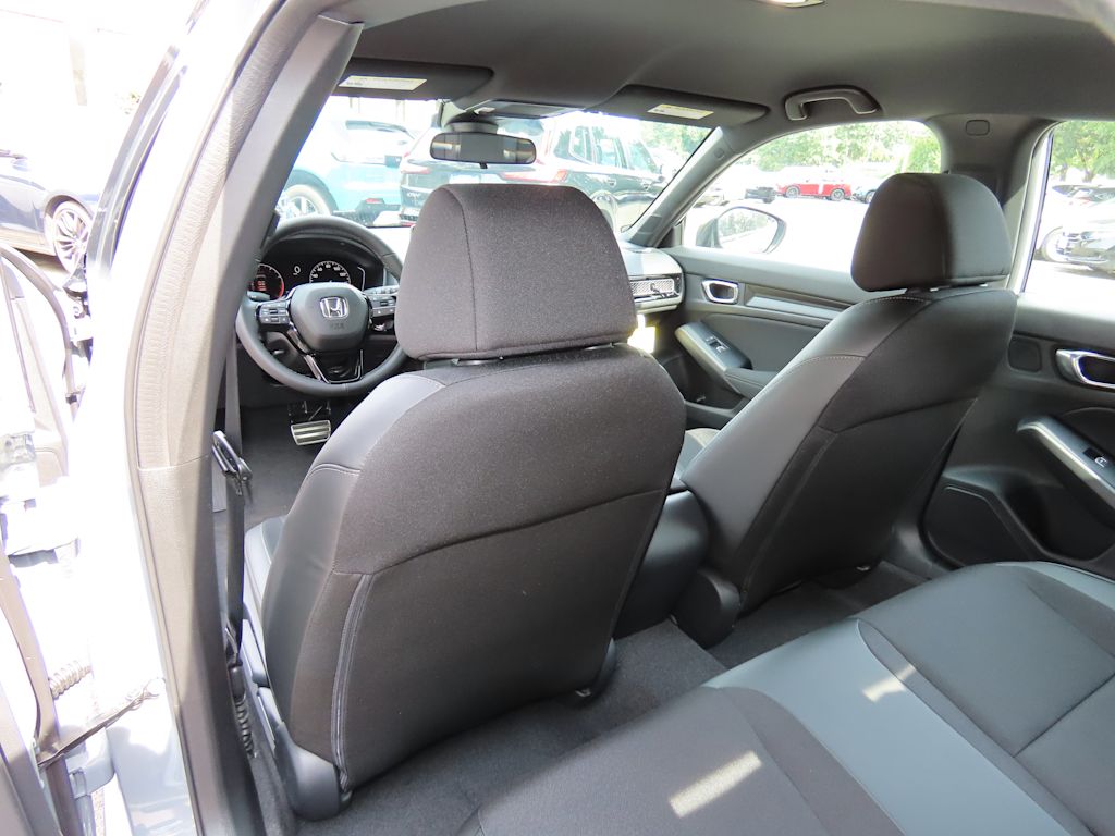 2025 Honda Civic Sport 19